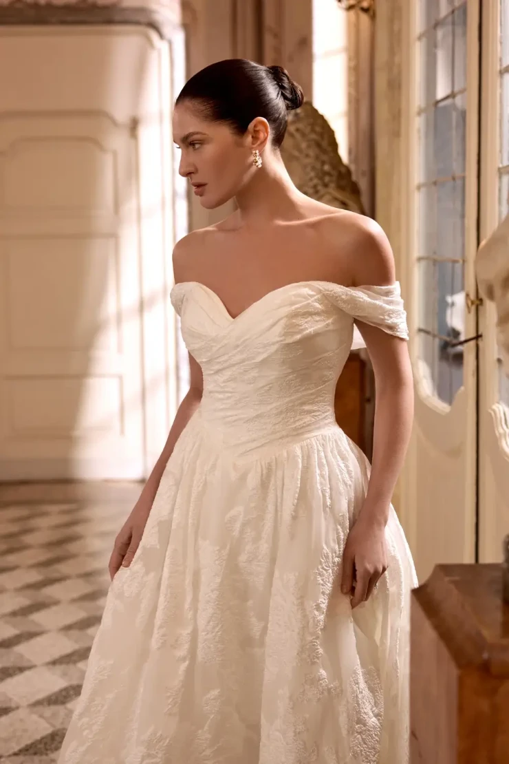 Justin Alexander Style #Lily Default Thumbnail Image