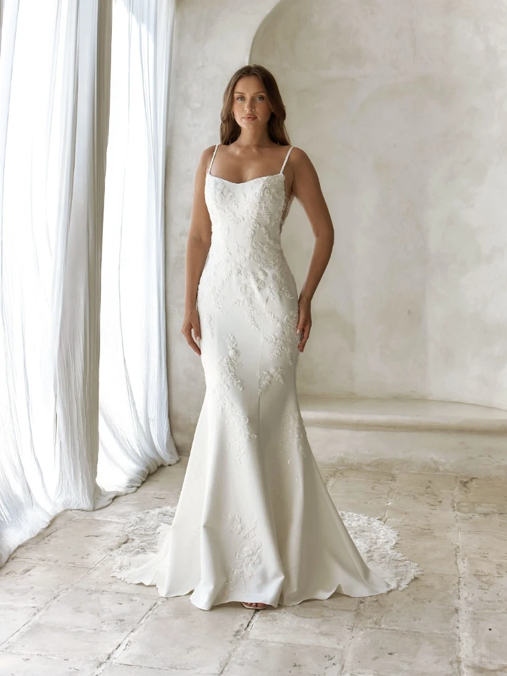 Serene by Madi Lane Style #Ames Default Thumbnail Image