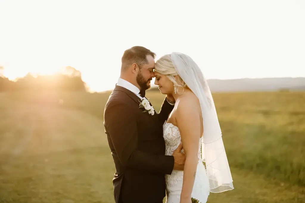 Jordyn&Austin. Mobile Image